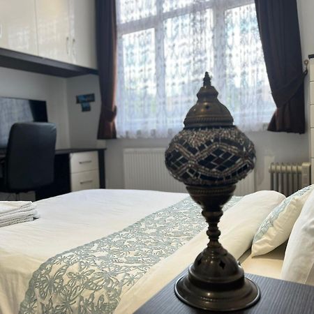 Deluxe Homestay Near Tottenham Hotspur Stadium Londýn Exteriér fotografie